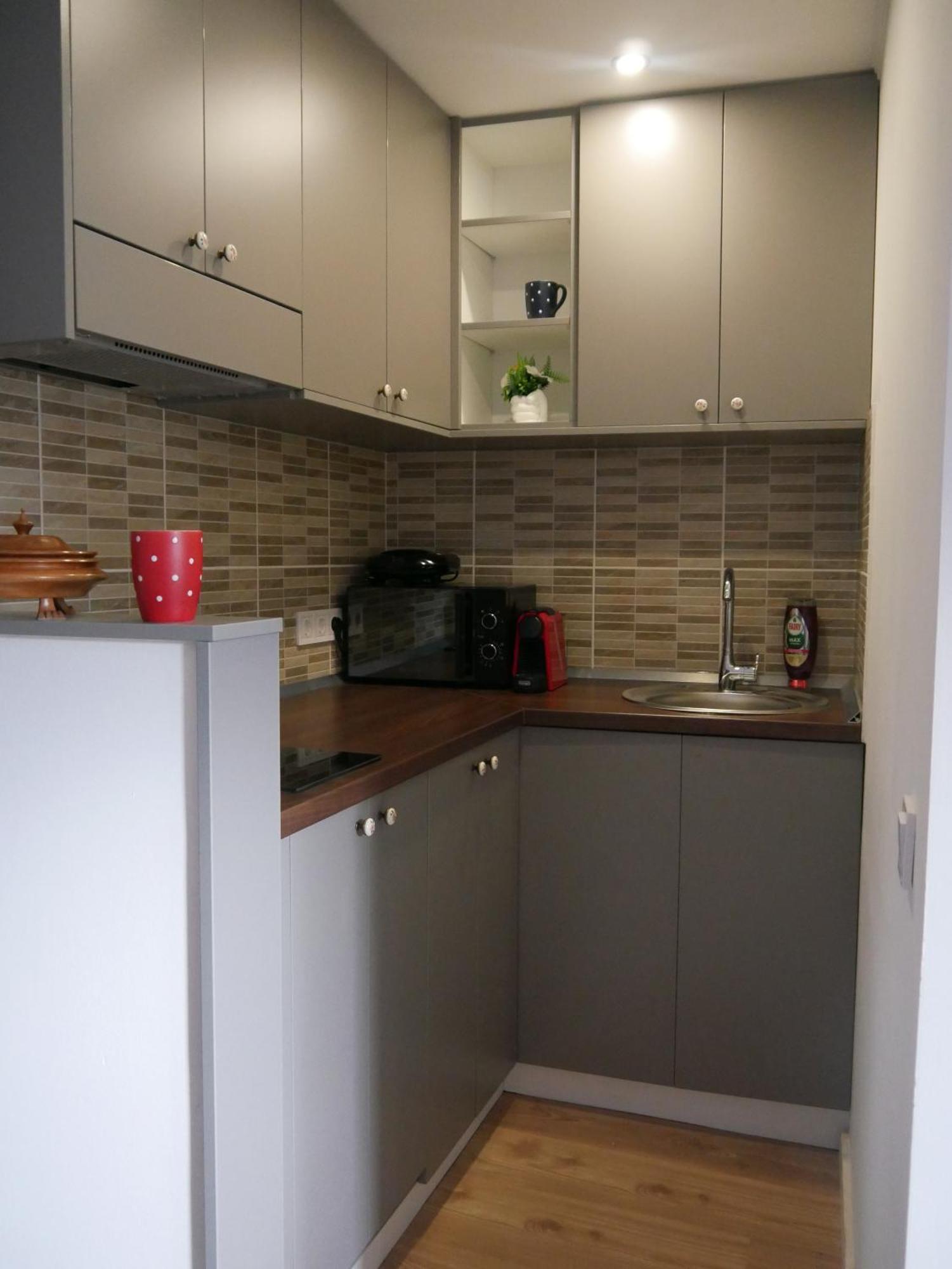 Free Garage In The Center-Delicia 4 Studio! Sibiu Ngoại thất bức ảnh
