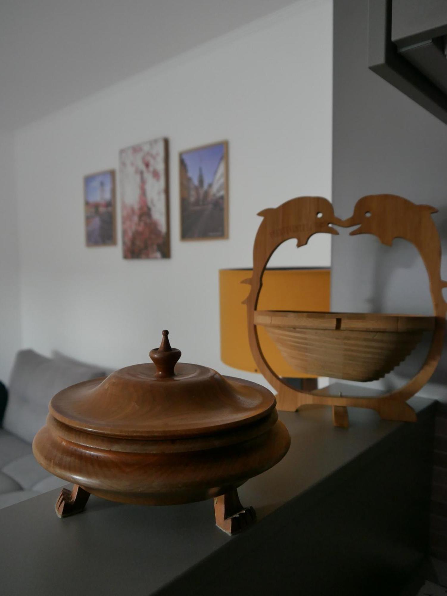 Free Garage In The Center-Delicia 4 Studio! Sibiu Ngoại thất bức ảnh
