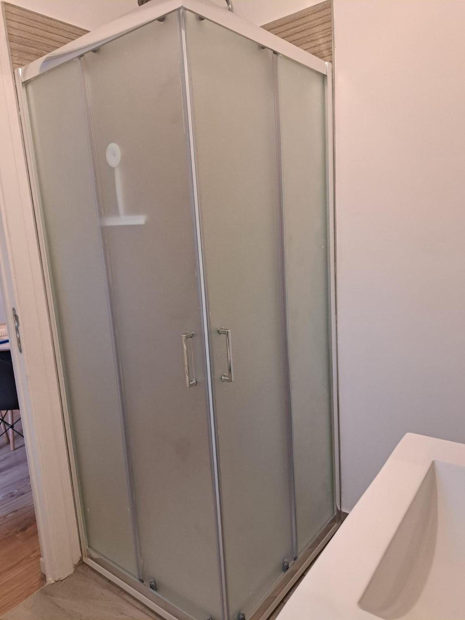 Free Garage In The Center-Delicia 4 Studio! Sibiu Ngoại thất bức ảnh
